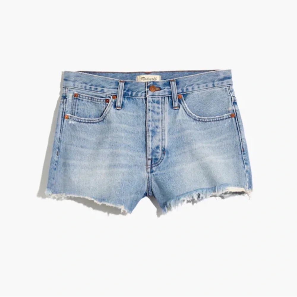 Madewell Relaxed Denim Shorts - Picture 1 of 6